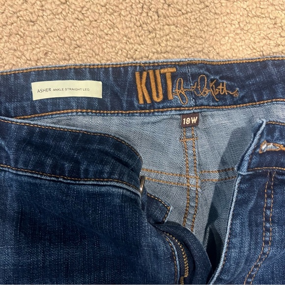 Kut from the Kloth Blue Ankle Jeans - Picture 4 of 5